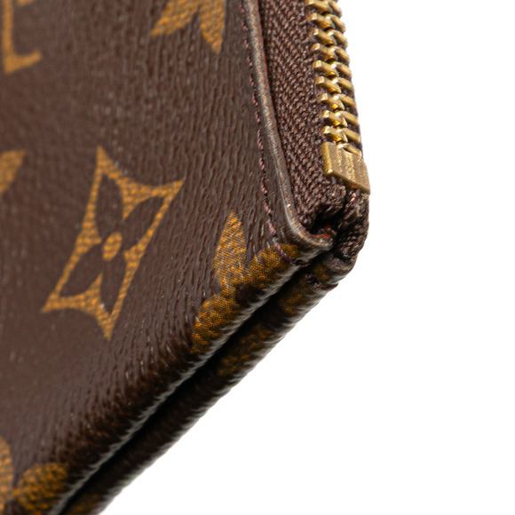 Pre-Loved Louis Vuitton Monogram Key Pouch - Picture 11 of 12